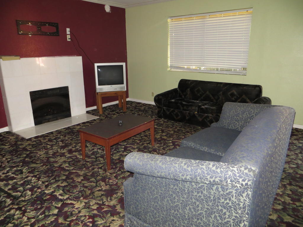 Budget Inn Suites Sacramento Room photo