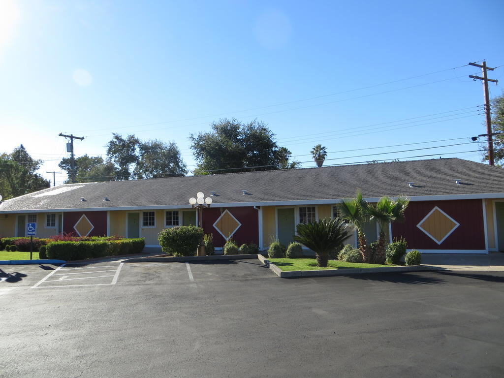 Budget Inn Suites Sacramento Exterior photo